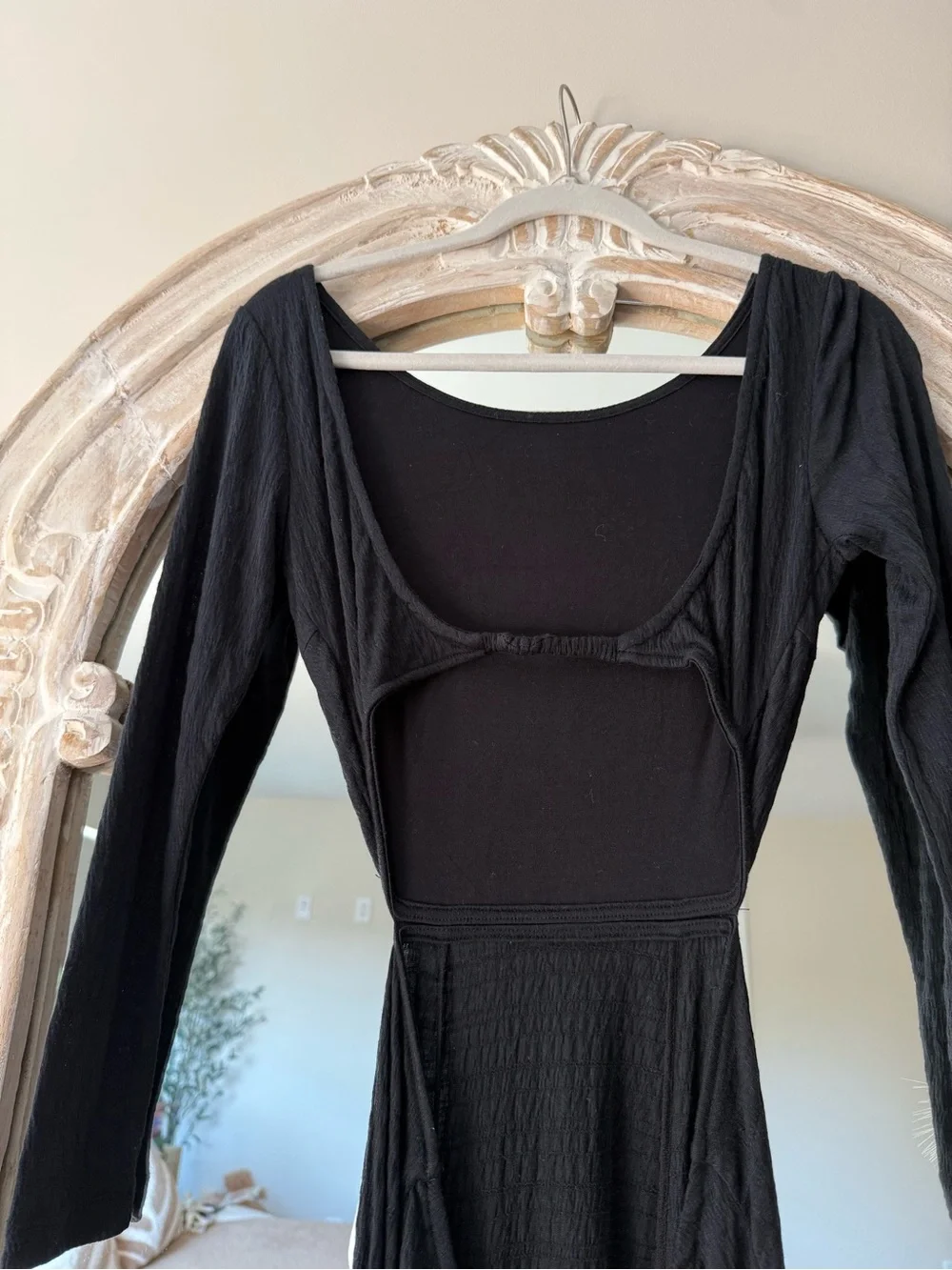 Free People Black Backless Long Sleeve Maxi Dress - Picture 2 of 3